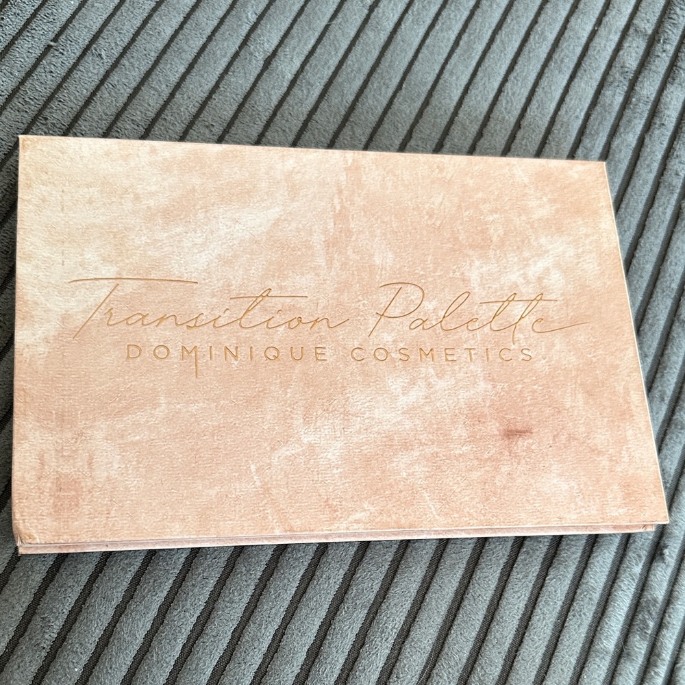 Dominique Cosmetics Transition Palette - Picture 2 of 3